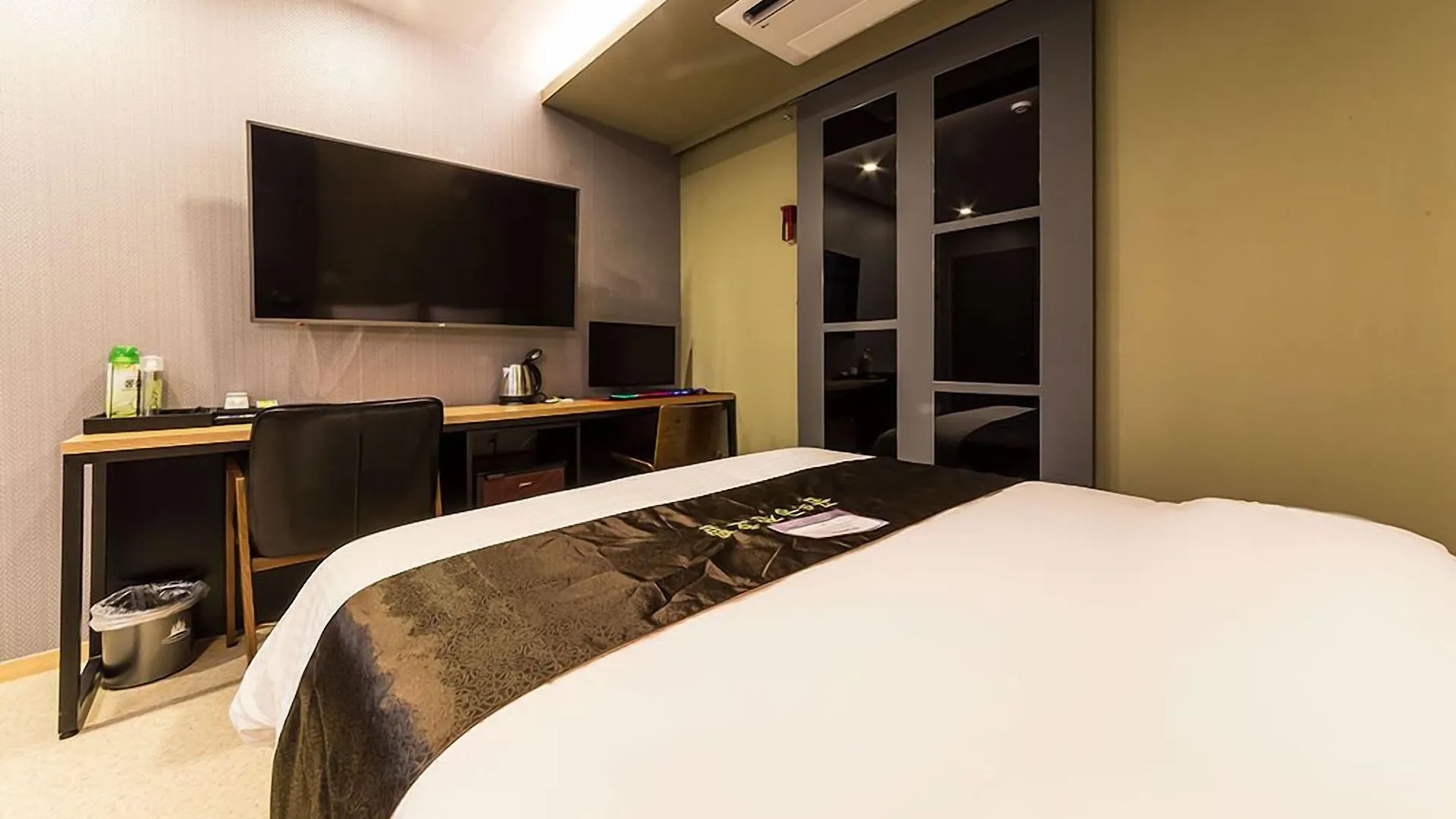 Jakjeon Dream Palace Bucheon 2*,